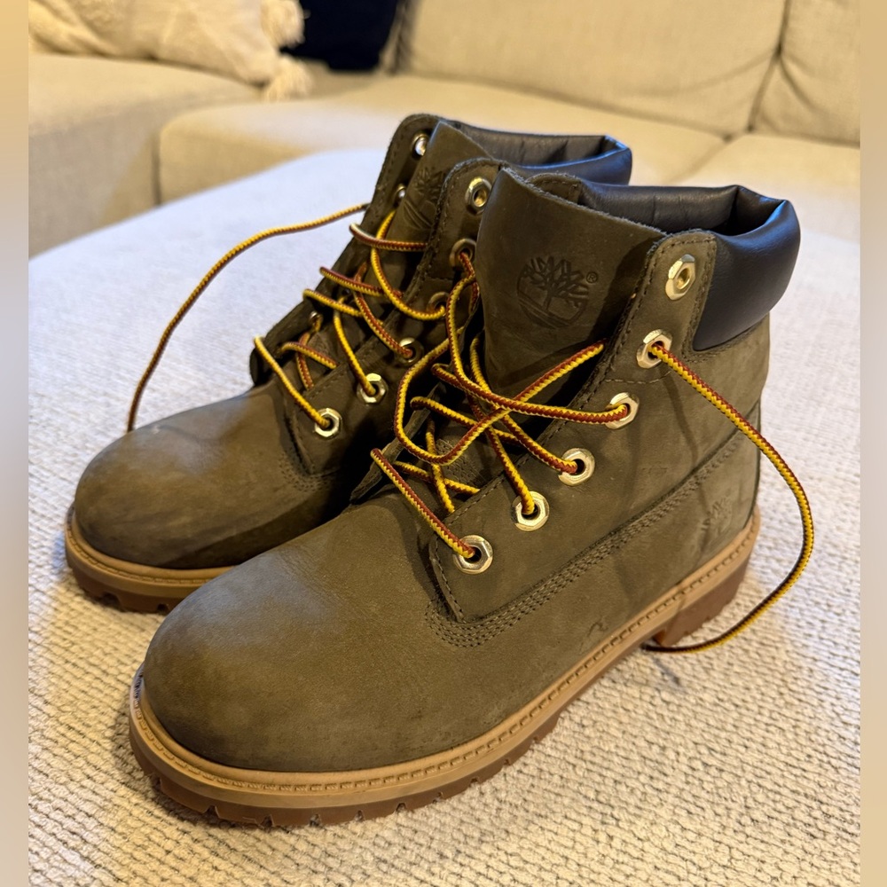 Timberland kids Olive Green boots 4